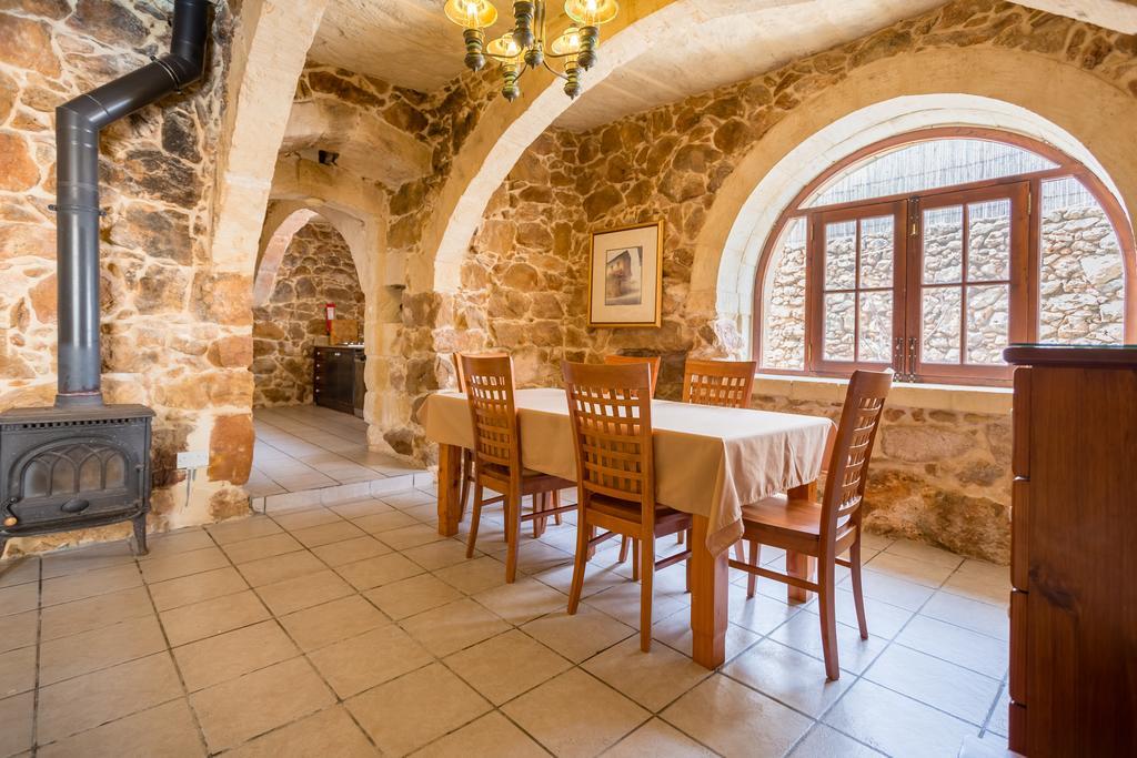 Ta'Filomena Villa Xagħra Buitenkant foto